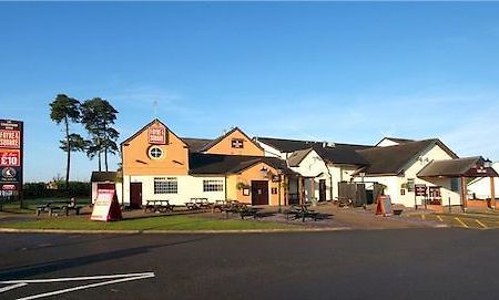 Charnwood Arms Hotel โคล์วิล ภายนอก รูปภาพ