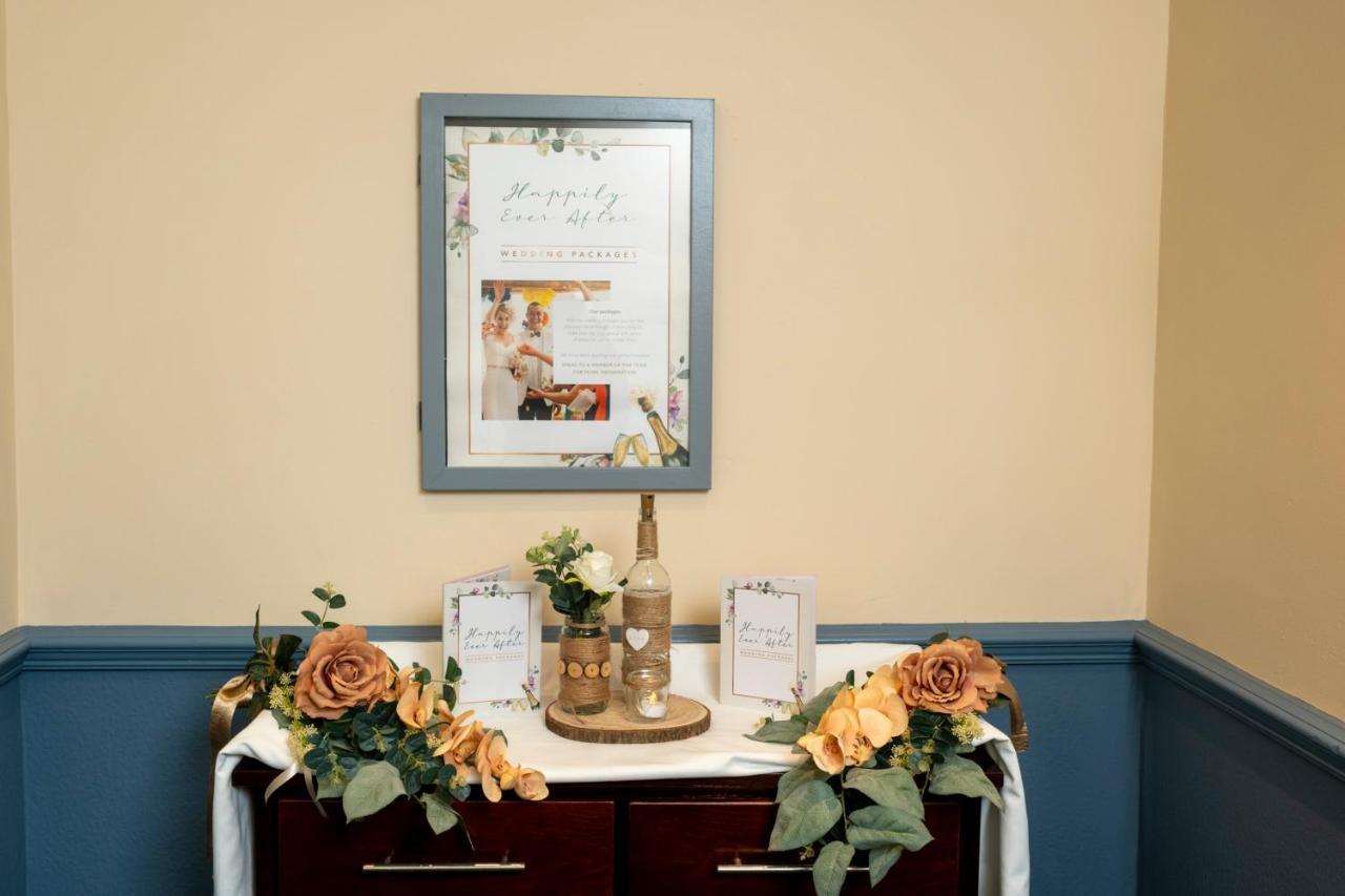 Charnwood Arms Hotel โคล์วิล ภายนอก รูปภาพ