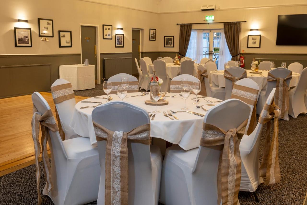 Charnwood Arms Hotel โคล์วิล ภายนอก รูปภาพ