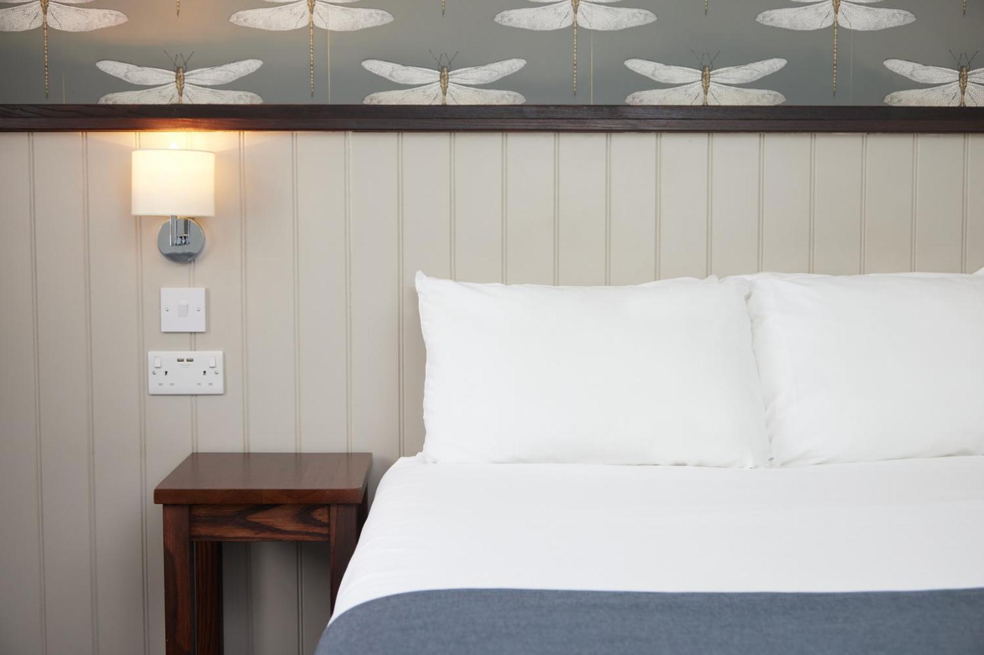 Charnwood Arms Hotel โคล์วิล ภายนอก รูปภาพ
