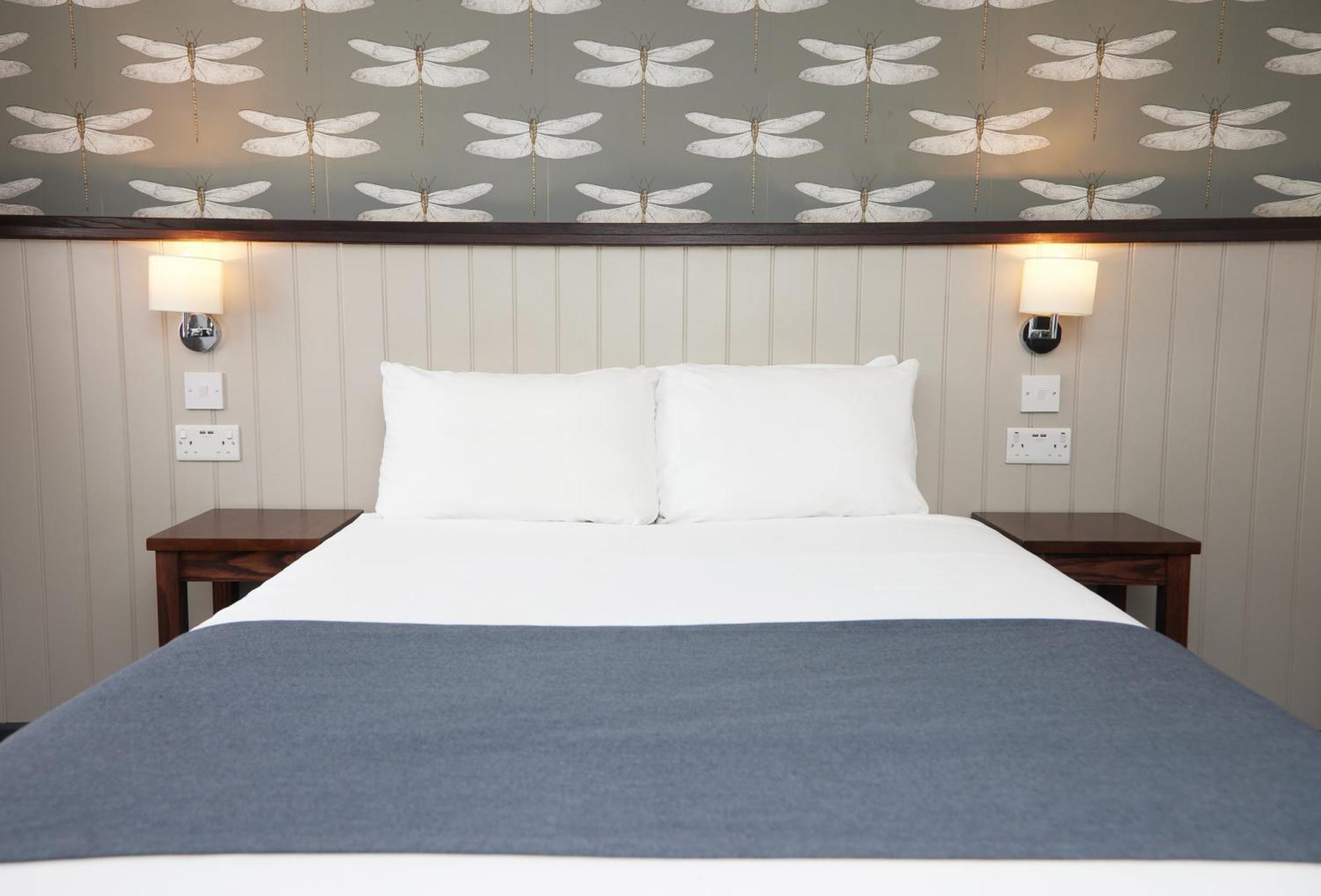Charnwood Arms Hotel โคล์วิล ภายนอก รูปภาพ