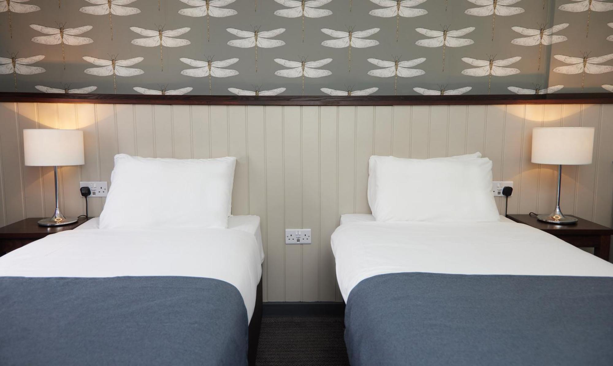 Charnwood Arms Hotel โคล์วิล ภายนอก รูปภาพ