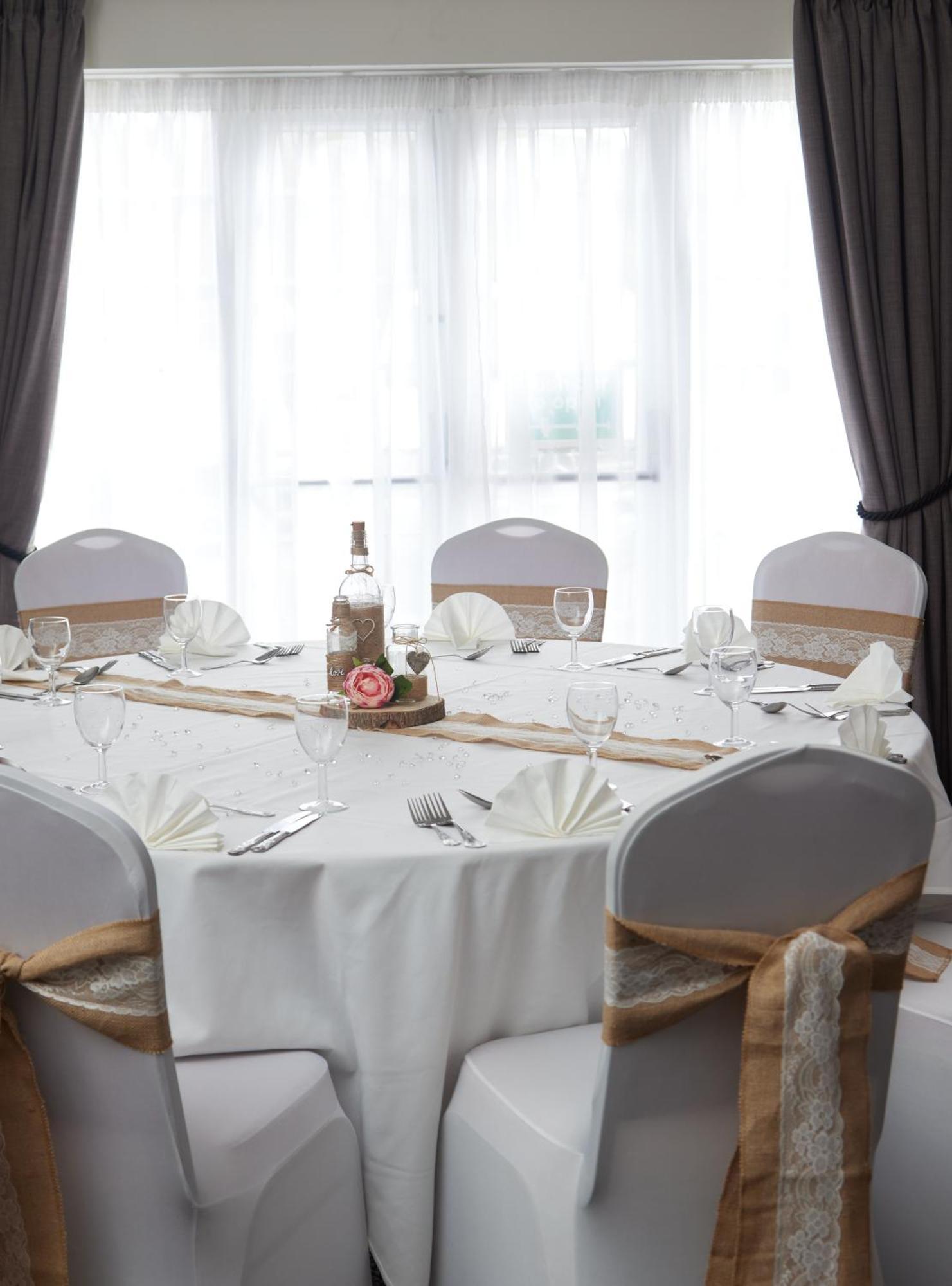 Charnwood Arms Hotel โคล์วิล ภายนอก รูปภาพ
